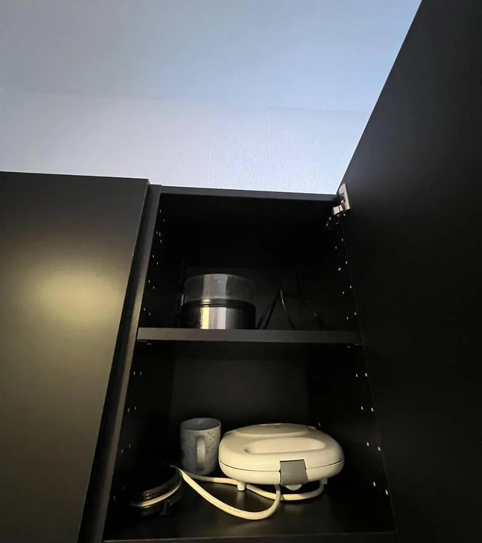 ברלין Stylish 2-Room Apartment With Balcony Next To East Side Gallery